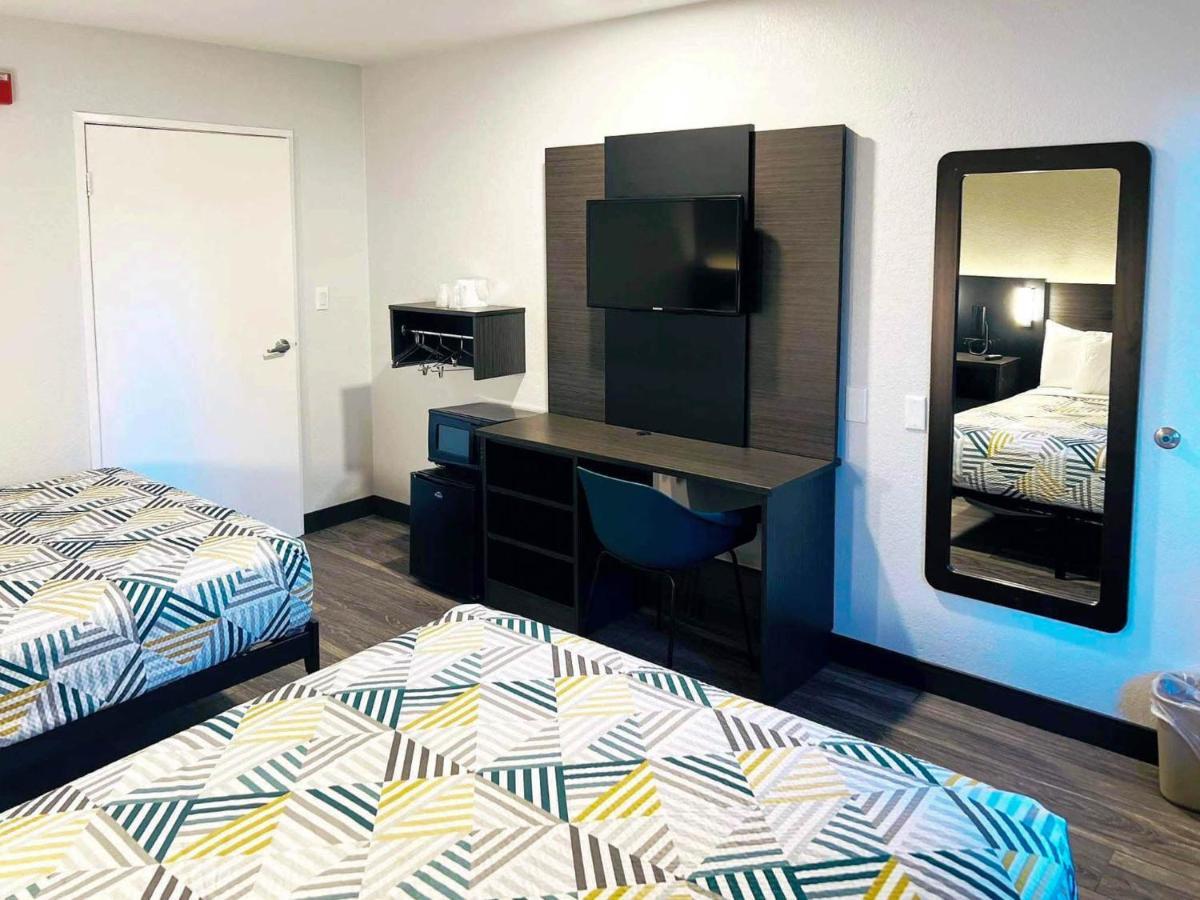 Motel 6-Marina, Ca - Monterey Dış mekan fotoğraf